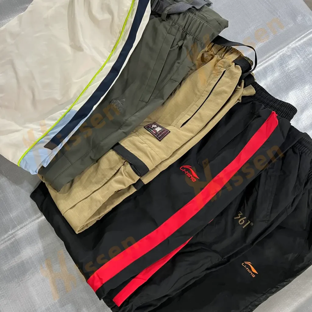 Pantalones cortos de marca china de segunda mano (1)