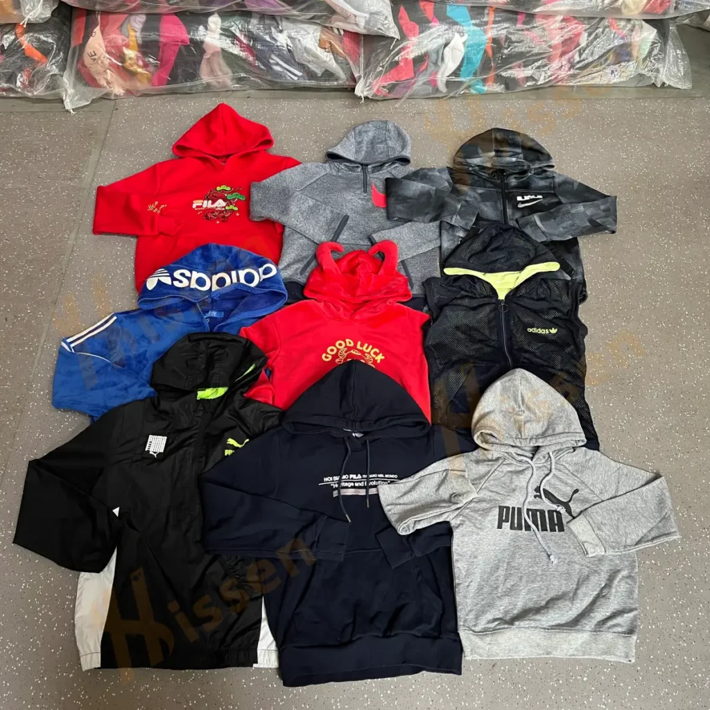 Ropa de niños de marca internacional de segunda mano (1)