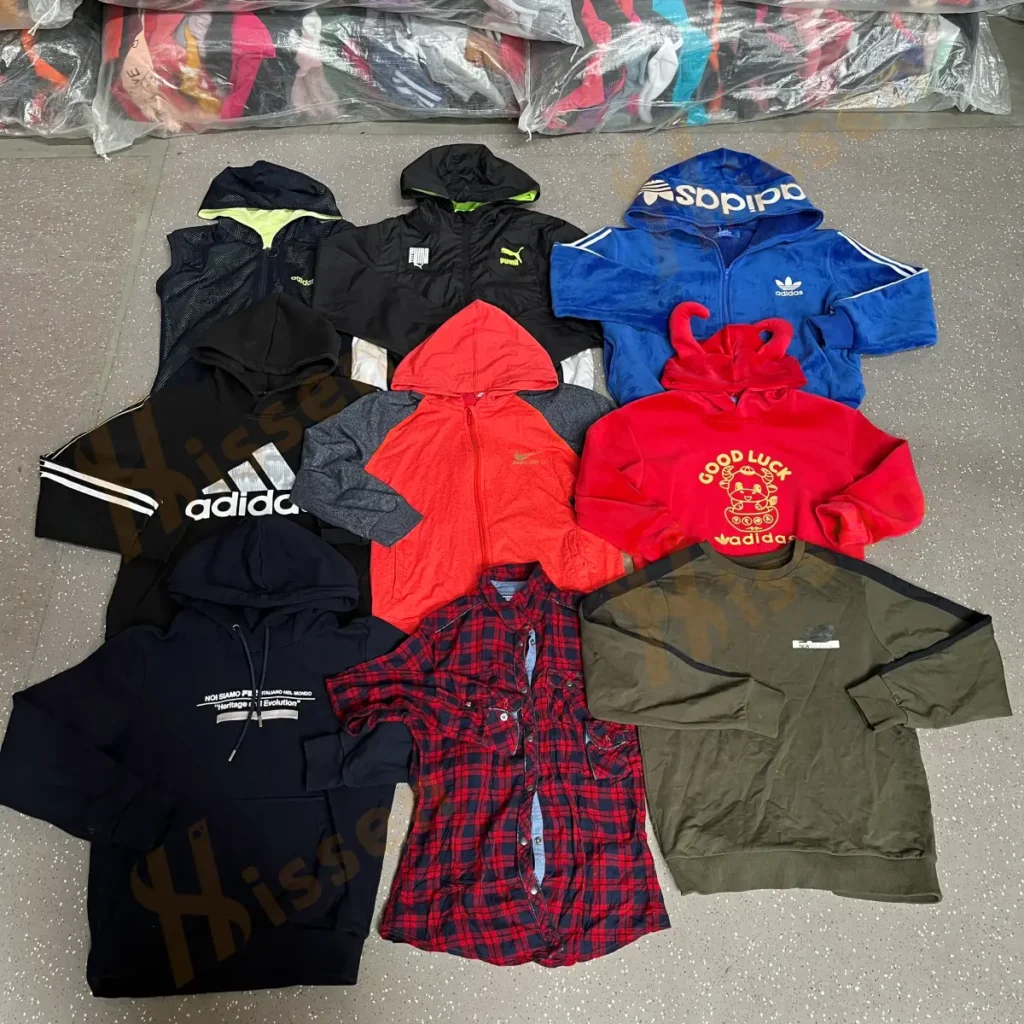 Ropa de niños de marca internacional de segunda mano