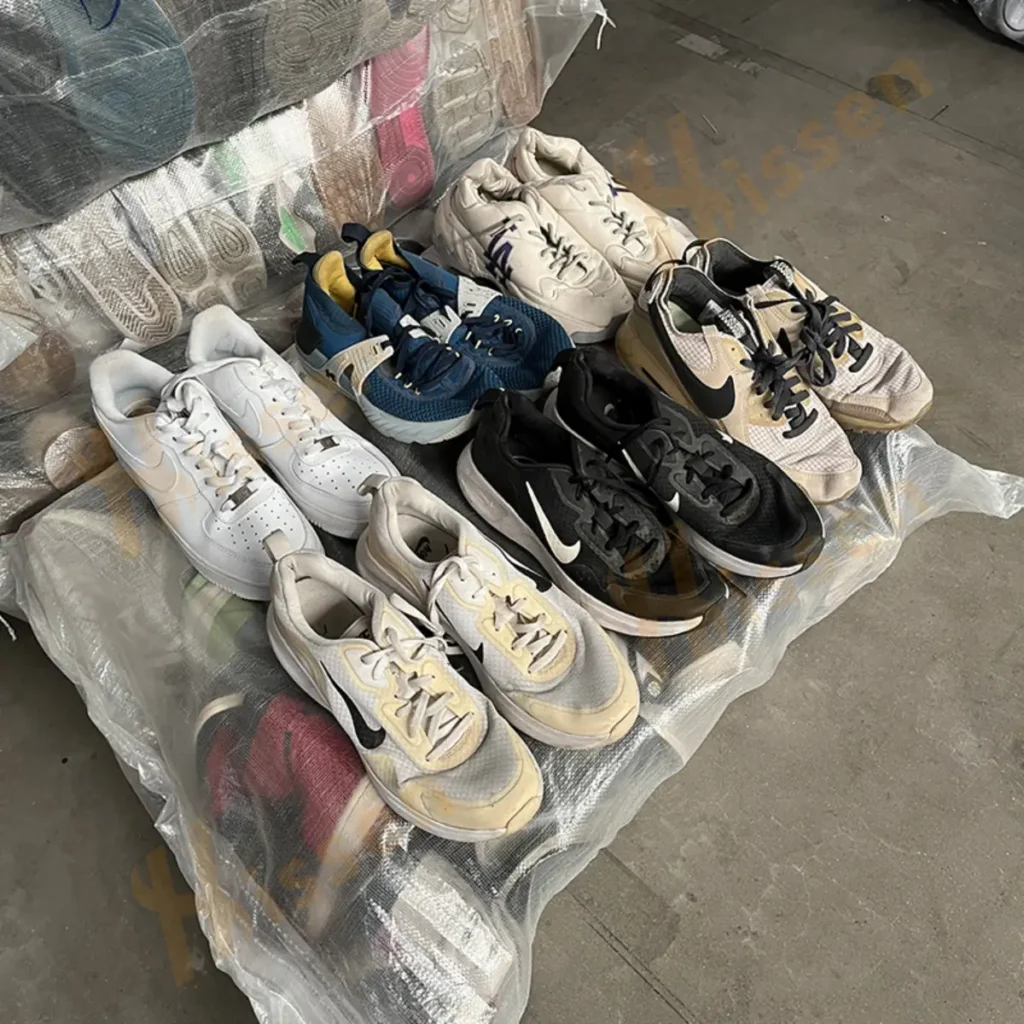 Zapatos de marca internacional para hombre de segunda mano