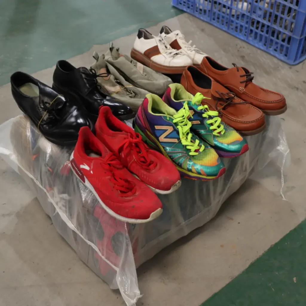 Tenis y zapatos mixtos Tenis y zapatos mixtos